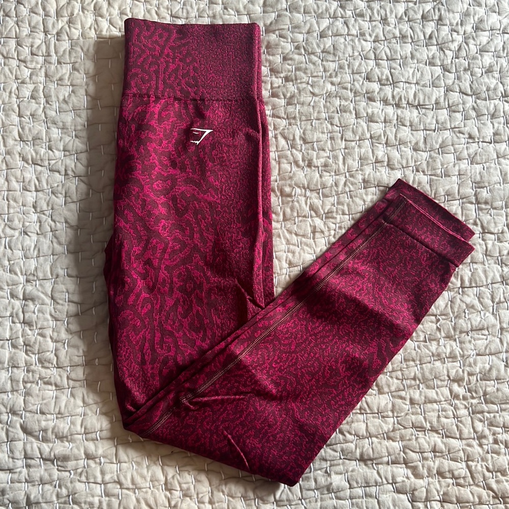 Women’s Gymshark adapt seamless leggings, size medium, red animal print